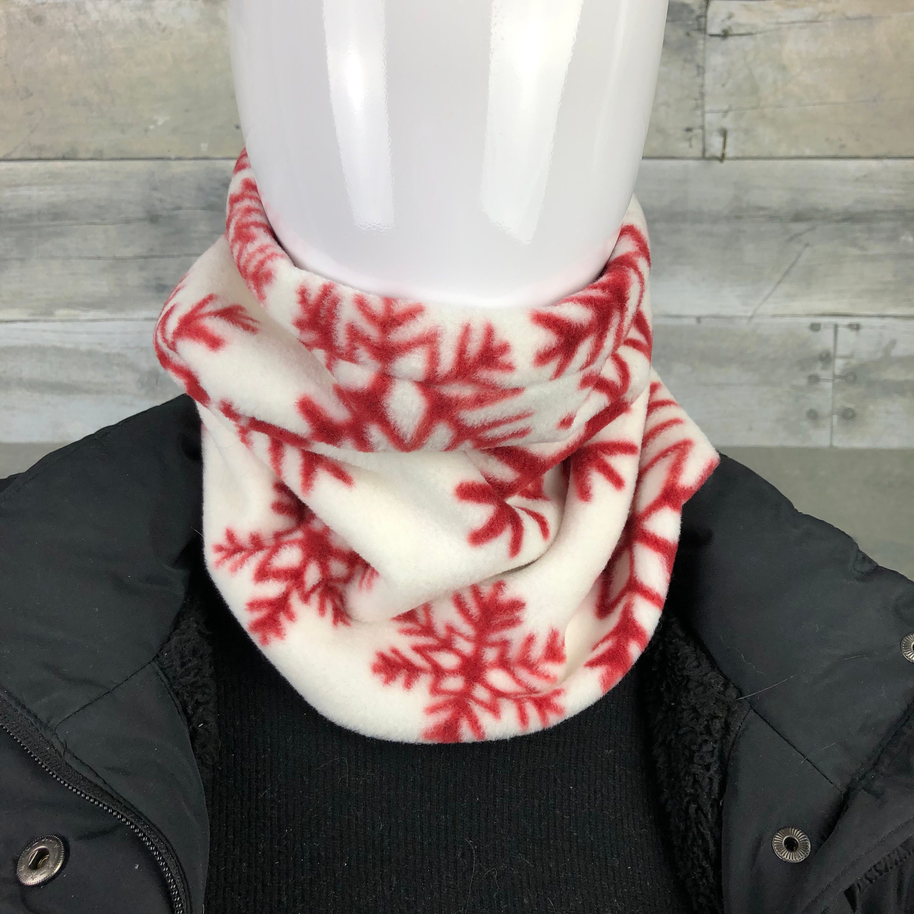 小物 Snowflake Neck Gaiter Neck Gaiter, Winter Holiday Cheer Snowflake Floral Neck