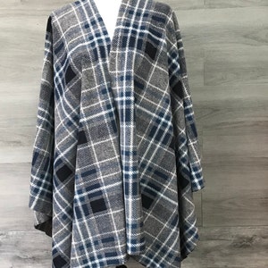 Women's poncho shoulder wrap outlander shawl Blanket Serape fall throw Shrug Ruana Cloak Cape coat LUXE fleece in gray & navy plaid coverup