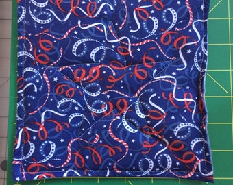 Quilted Potholder: Patriotic July 4th Hot Pad Trivet (8x8 inch)