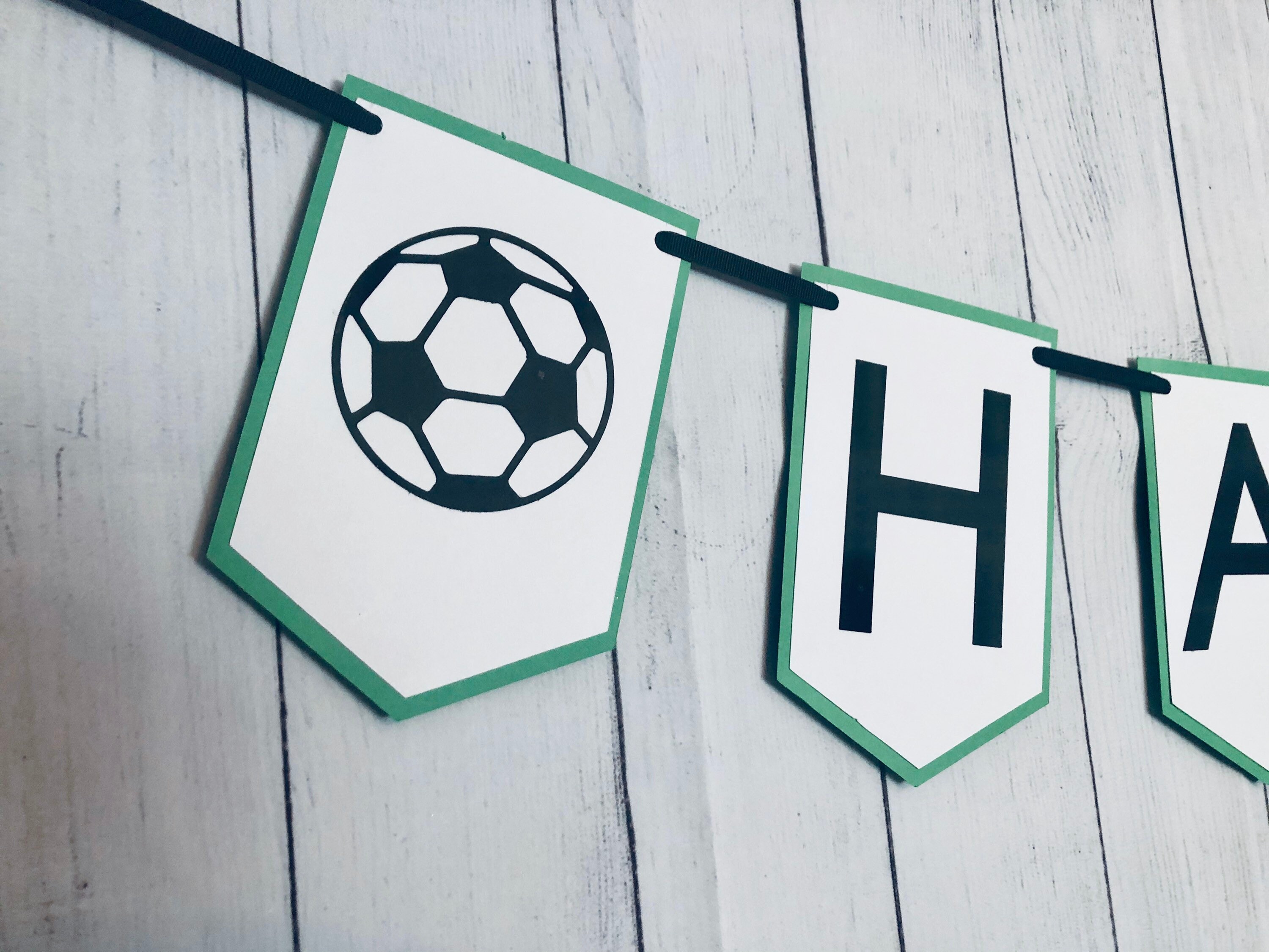 Stamina di buon compleanno per calcio/calcio - Striscione/ghirlanda di decorazione per feste per bambini personalizzata - Qualsiasi età - Italia