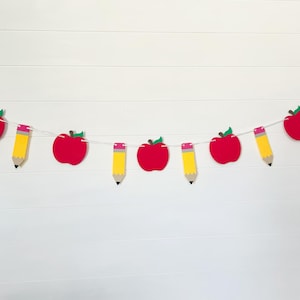 Apple and Pencil Garland | Back to School Banner | Teacher Classroom Decor | First Day of School Garland | Fall Classroom Banner