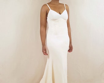 PDF sewing pattern | Sizes 2-8 | Sheath fishtail gown with open back and bralette front bodice