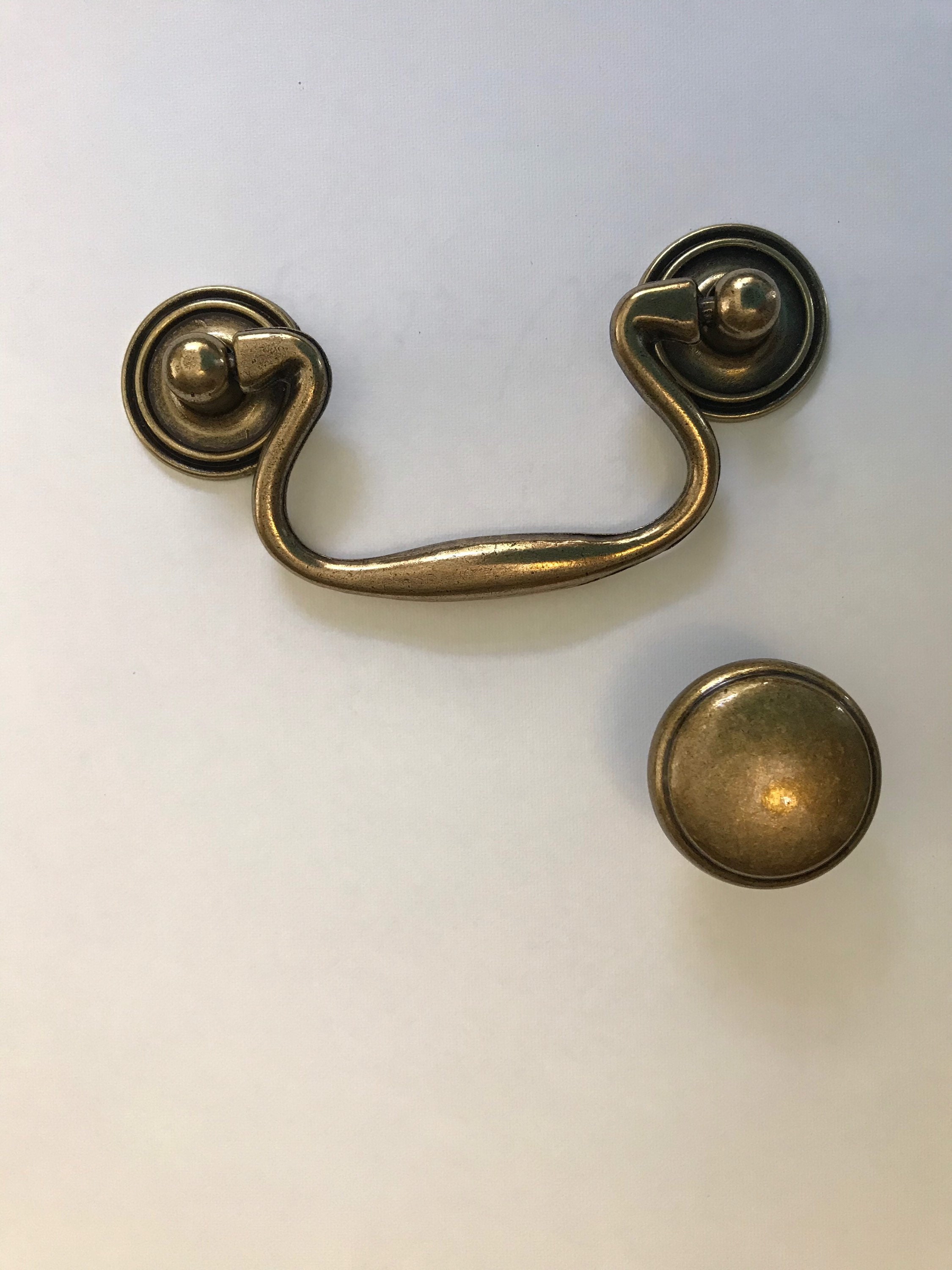 LBFEEL 3.5 4.1 Shabby Chic Drawer Pulls Handles Antique Bronze Kitchen  Cabinet Drop Bail Pulls Handles (3.54 90mm)