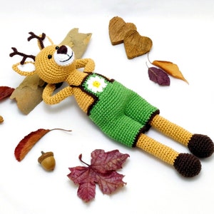 Crochet deer | woodland stuffed animal | amigurumi toy | cuddly toy