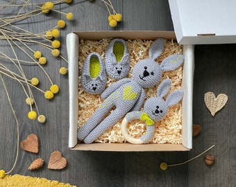 Bunny gift set | crochet rabbit | baby shower present | newborn gift box | pregnancy gift set | doll rattle shoes | made to order