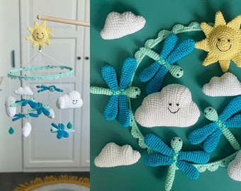 Gehaakte babymobiel met libellen, wolken en | wieg mobiel in aqua colors | kinderkamer inrichting | kinderkamer | blauw wit turkoois