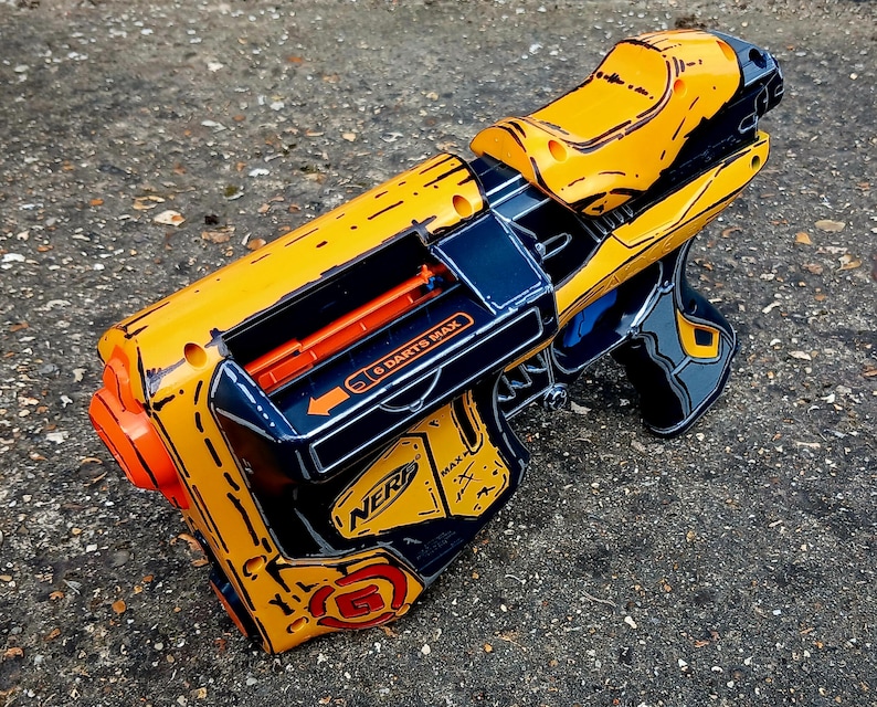 Borderlands inspired customised Nerf Gun. *non-functioning* image 8