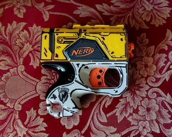 Borderlands inspired customised Nerf Gun. (The little Ducky)