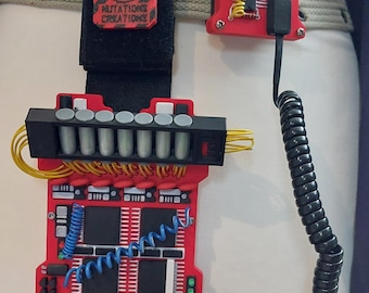 Ghostbusters inspired, Modernised Belt Gizmo, (model 004) Containment grid red.