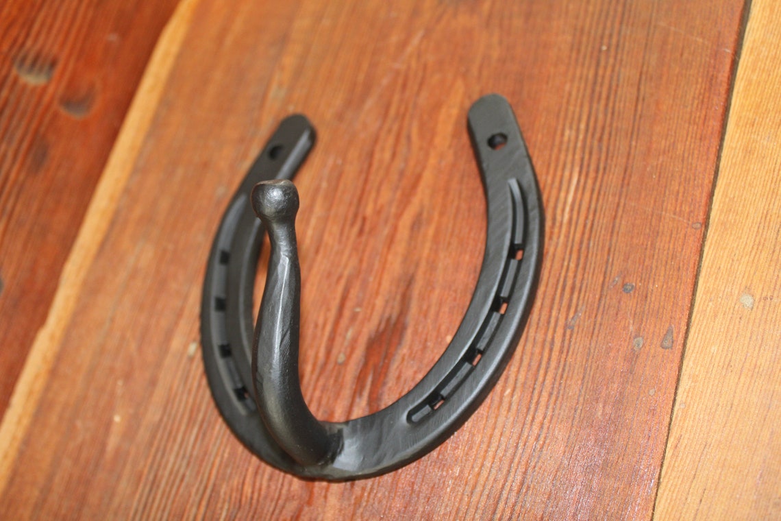 Horseshoe Wall Hooks Hand Hooks Rustic Wall Hooks Etsy