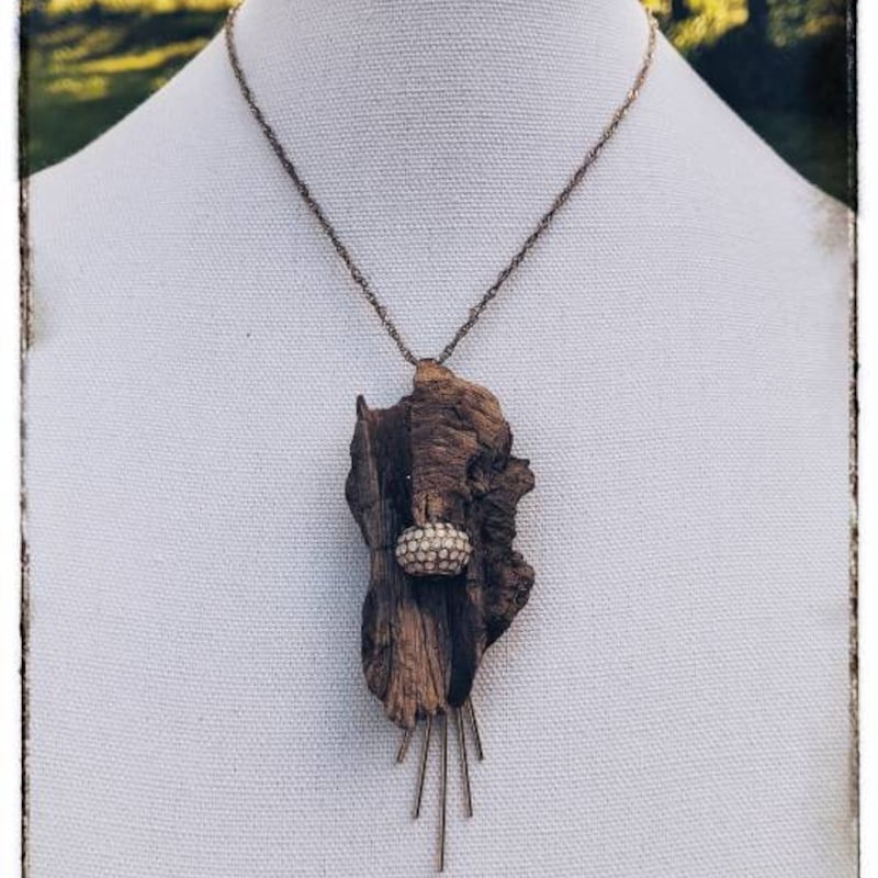 Driftwood Beads Necklace