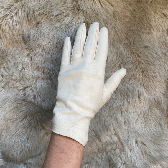Vintage White Leather Suede Gloves - image 2