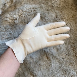 Vintage White Leather Suede Gloves