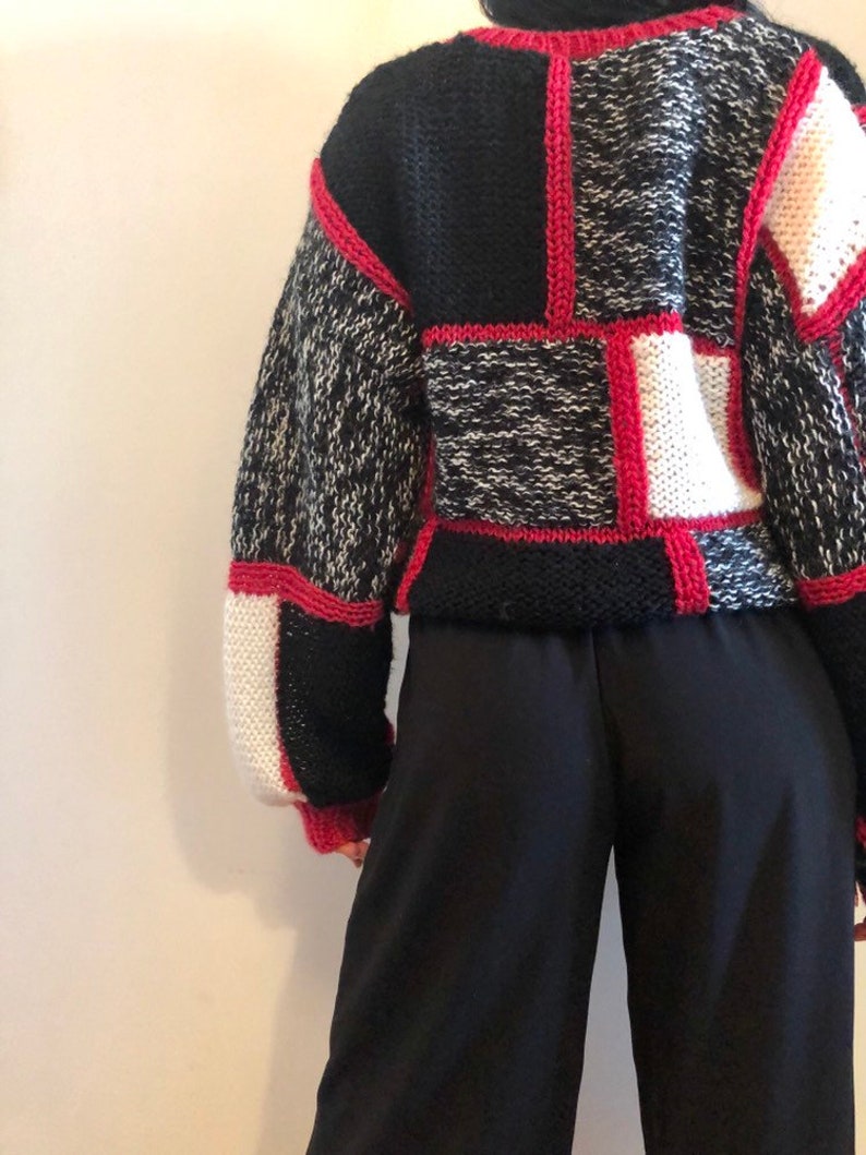 abstract patchwork white black red pullover 90s cropped chunky knit sweater vintage - small medium