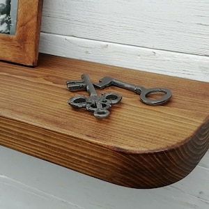 14cm/17cm/20cm depth - Rustic Chunky Radiator Mantel Shelf Round curved edges, Incl. concealed brackets