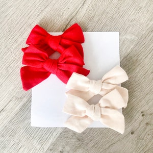 SMALL 10 BOWS or 5 Bows 3.5 medium Cotton Bow, Fabric Hair bow 4 girls on Clip, pinwheel knot bow, pink,white, black, red, ivory, mustard image 2