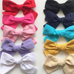 SMALL 10 BOWS or 5 Bows 3.5 medium Cotton Bow, Fabric Hair bow 4 girls on Clip, pinwheel knot bow, pink,white, black, red, ivory, mustard image 1