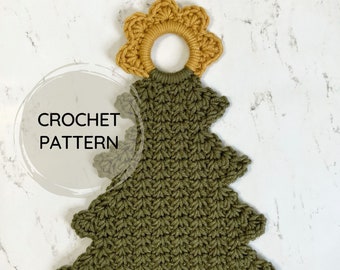 Holiday Tree Wall Hanging | PDF CROCHET PATTERN | Christmas Tree | Christmas Crochet Decor| Spider Stitch | Christmas Crochet