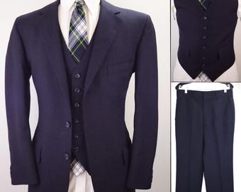 40R Vintage 1970s Union Made Austin Reed of Regent Street 3 Piece Suit Wool Navy Blue Tailored Suit Jacket/Vest/Trousers | Made in USA