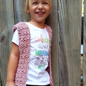 Crochet Vest for Kids Vest Pattern Toddler Vest Childrens Crochet Beginner friendly Crochet Girls Vest with fringe Matching Mommy and Me Ves