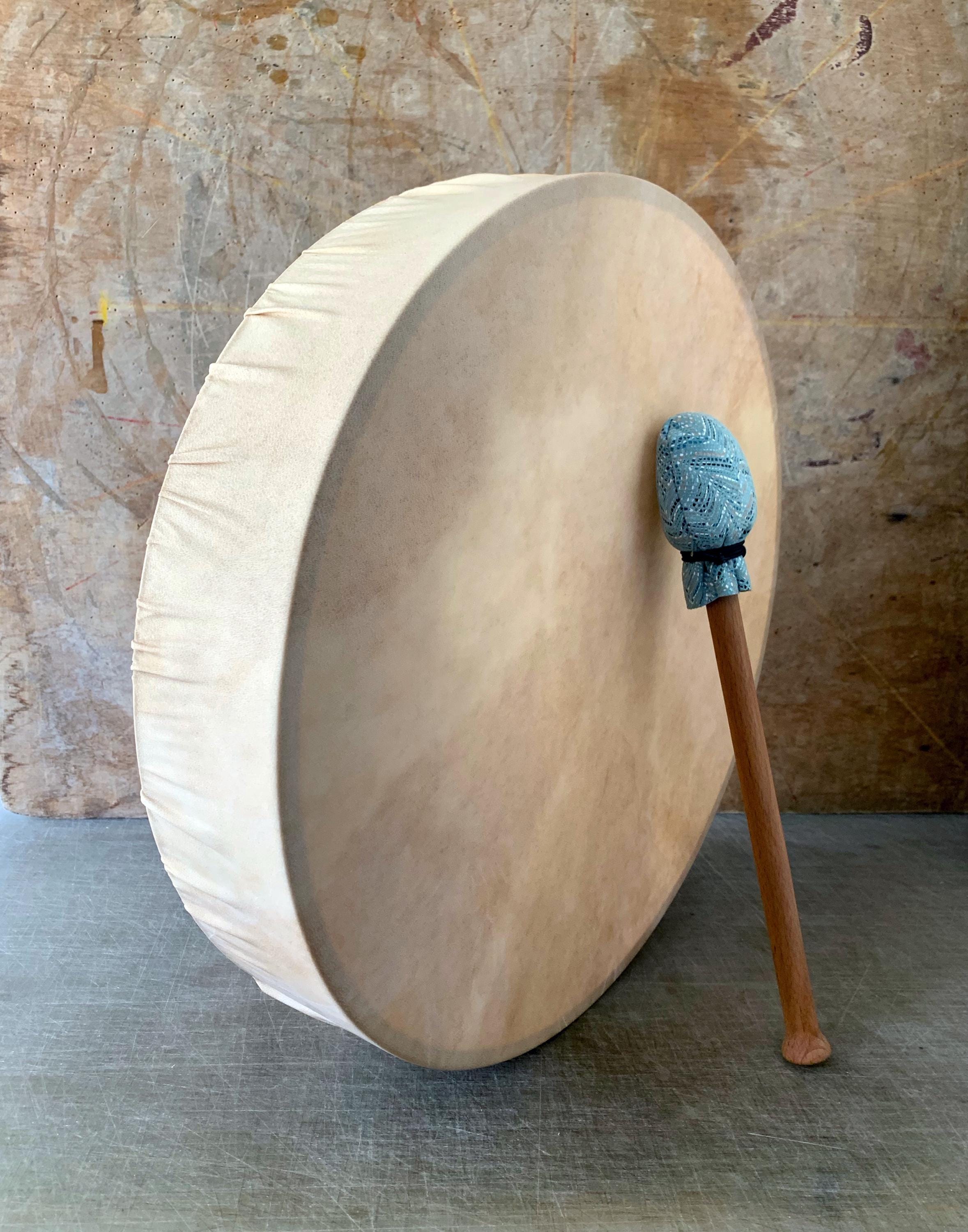 シャーマニック フレームドラム 16 インチ/40 cm - KleoDrums の 