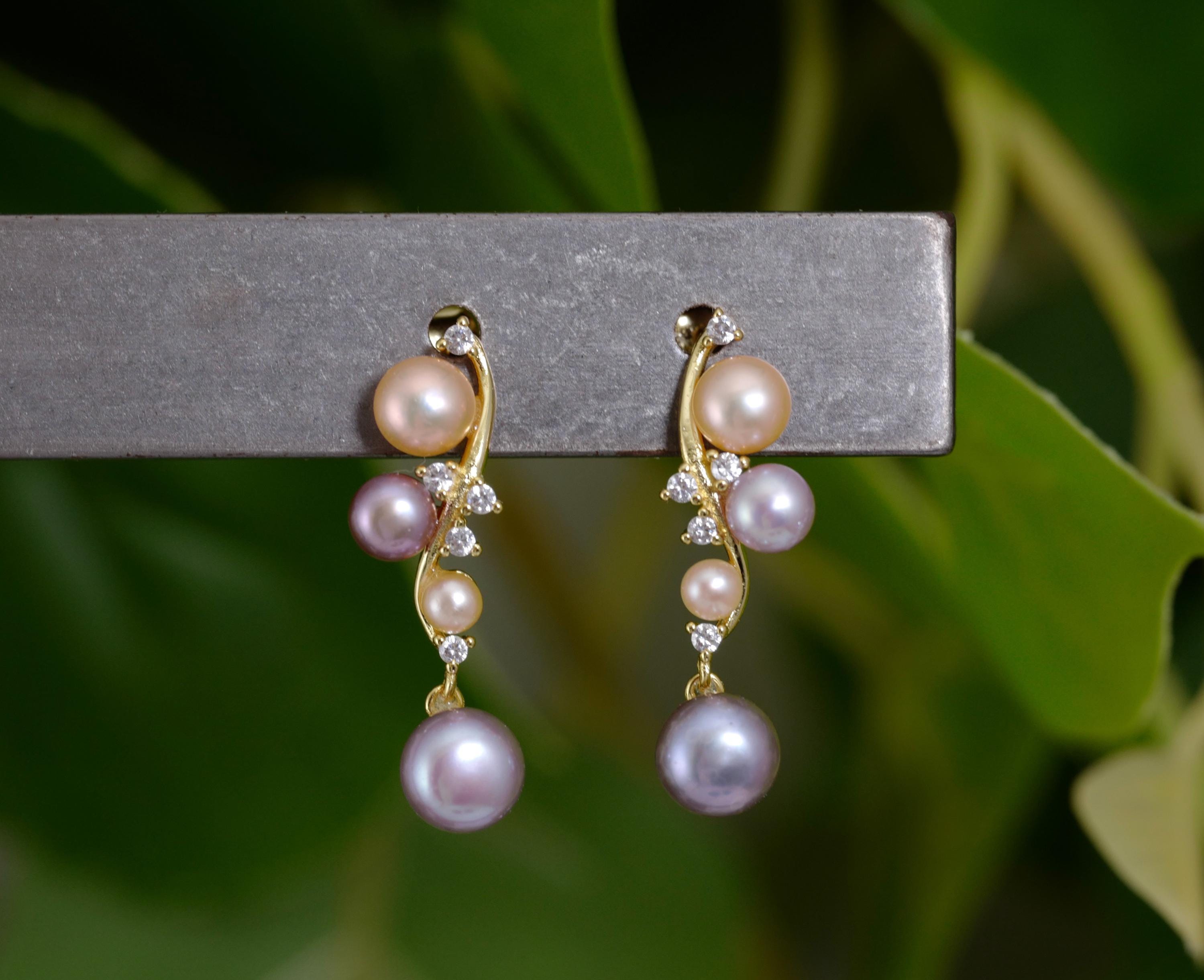 Boucles D'Oreilles En Or 18 Carats - Puce Avec Perle De Culture - Poids 3,15g - Occasion