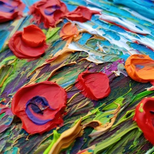 Puede incluir: Primer plano de una pintura abstracta con gruesas pinceladas. La obra presenta colores vibrantes rojo, naranja, azul, verde y morado. La superficie texturizada crea un efecto tridimensional, destacando las flores rojas.