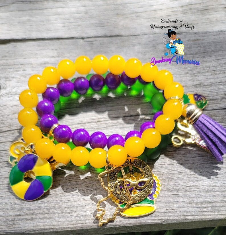 mardi gras charm necklace