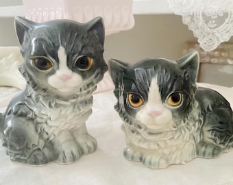 Old Goebel/hummel - Cat Figurine Made of Porcelain and Wooden Tail