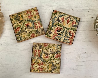 3 Vintage Italian Florentine Matches in Matchboxes