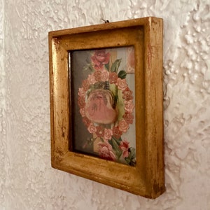 Shadowbox - Ephemera, portamonete per bambola in miniatura in cornice - 4,5" per 4,5"