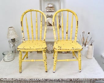 Retro Yellow Windsor Chair StyleWell Windsor Unfinished Natural