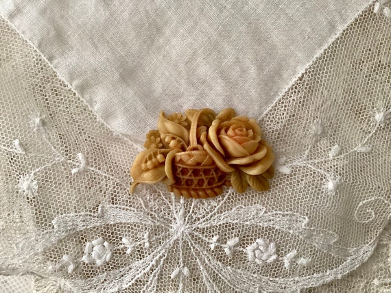 Mymillienroses Large Rose/Floral Gold Brooch Pin