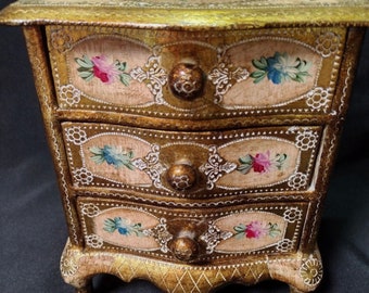 Italian Florentine Chest of Drawers - Jewelry Box - Pink and Gold - Italy -