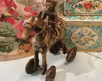 インドのブロンズ寺院のおもちゃ、室内装飾、馬の置物、アンティーク