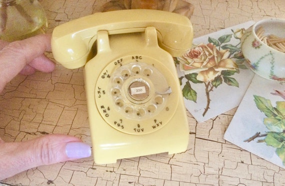 Vintage Phone 1960s Miniature Yellow Telephone Music Box, Retro
