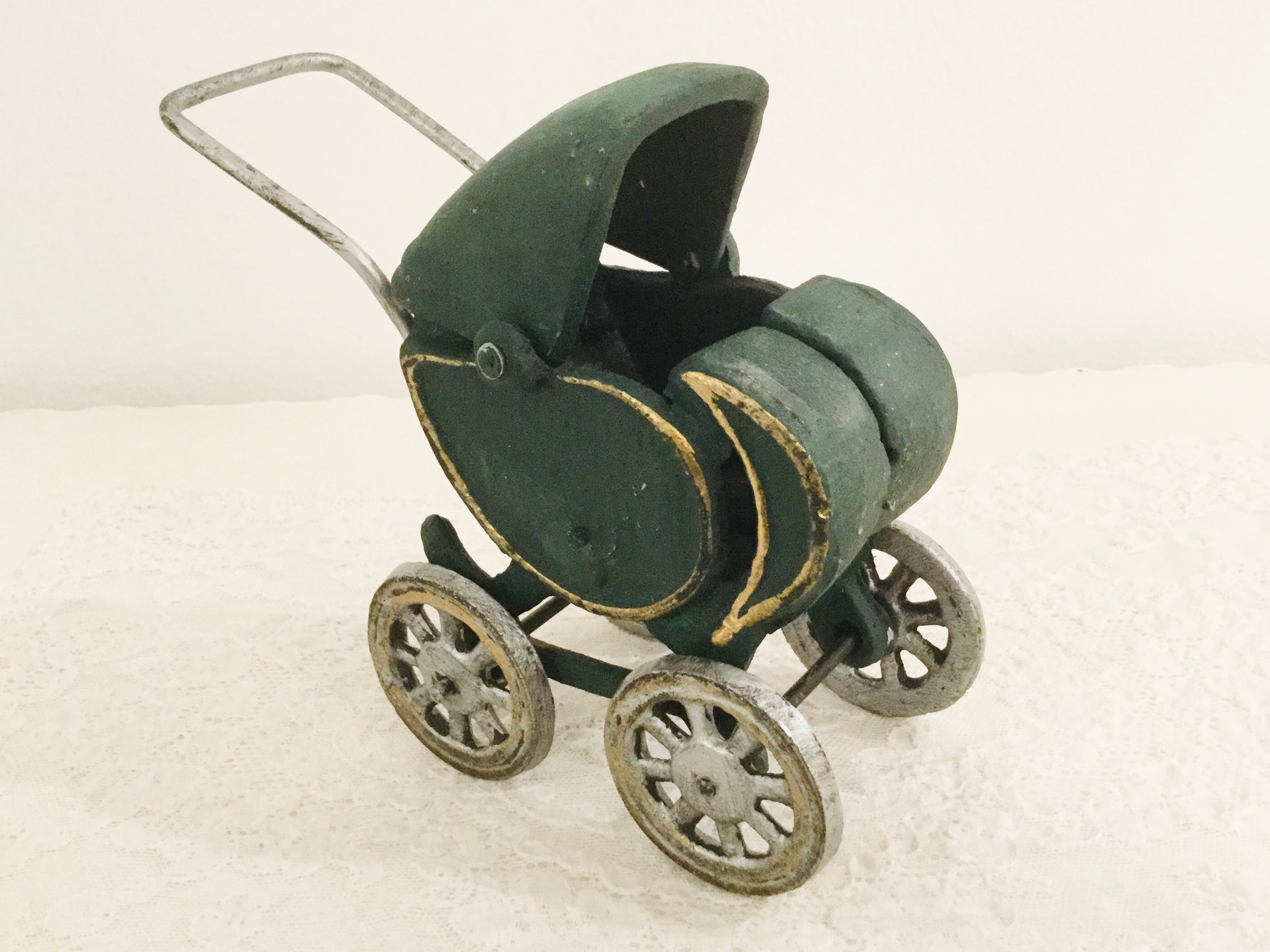 アンティーク鋳鉄人形ベビーバギーキャリッジベビーカー乳母車