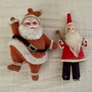 2 vintage vilt- en pijpenragers kerstman, antieke kerst