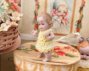 アンティーク ドイツ 女の子 ベビードール ミニチュア Hertwig 1920