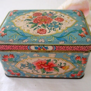 Boîte métallique Daher - boutons de roses floraux roses et verts cottage sweet