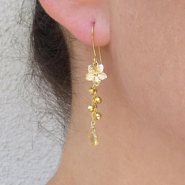 Gouden pyriet Oorbellen Citrien drop oorbellen, November birthstone oorbellen, Gouden bloem oorbellen