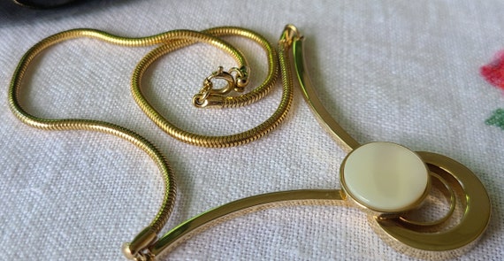 Modern Gold tone Mother of Pearl Choker/Necklace - image 1