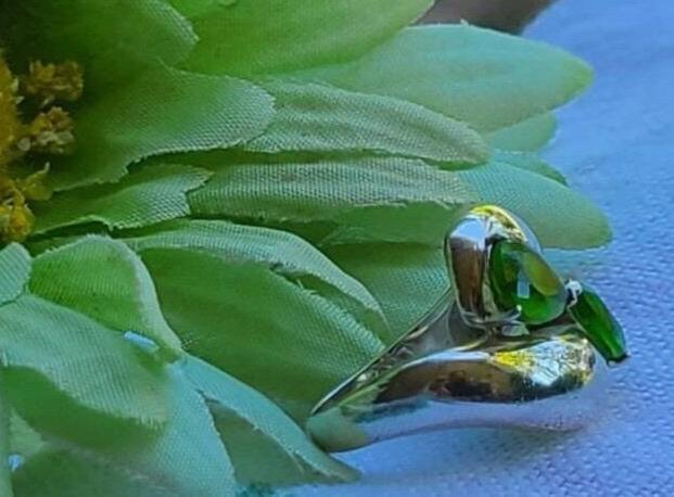 Pretty Double Gemstone Ring Green Emerald Silver 925