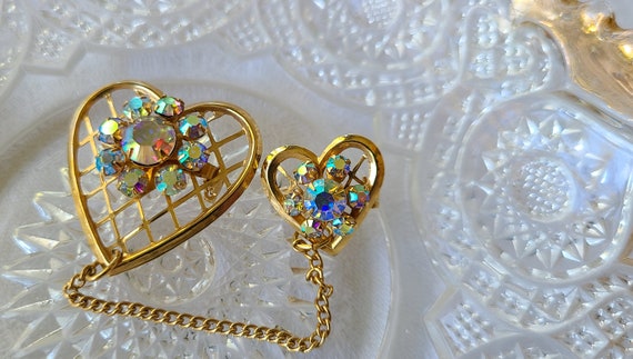 Vintage double chatelaine brooch - Gem Vintage double chatelaine brooch - Gem