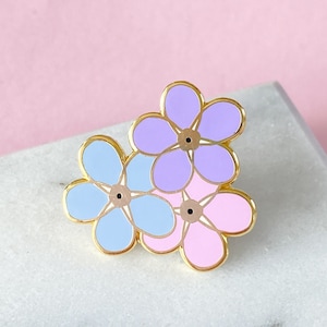 Forget-me-not Enamel Pin - Forget Me Not Pin - Floral Enamel Pin - Blue Flower Pin - Flower Enamel Pin