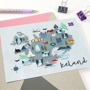 Cartolina con mappa dell'Islanda - Cartolina dell'Islanda - Mappa dell'Islanda - Mappa dell'Islanda - Mappa illustrata dell'Islanda - Regalo di viaggio - Mappa nordica immagine 2
