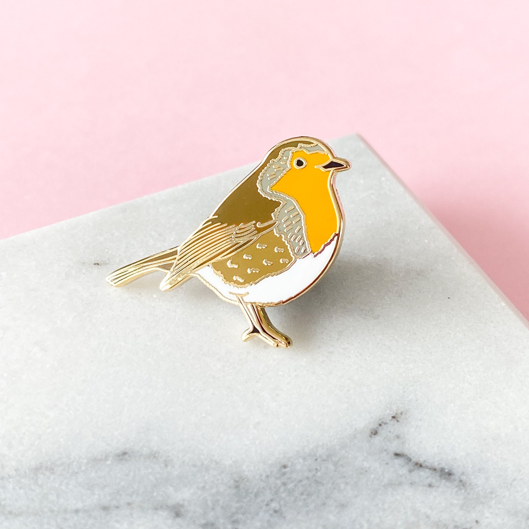 Robin Enamel Pin - Gold Robin Pin - Robin Lapel Pin - British Nature Pin - Hard Enamel Robin Pin - Bird Enamel Pin