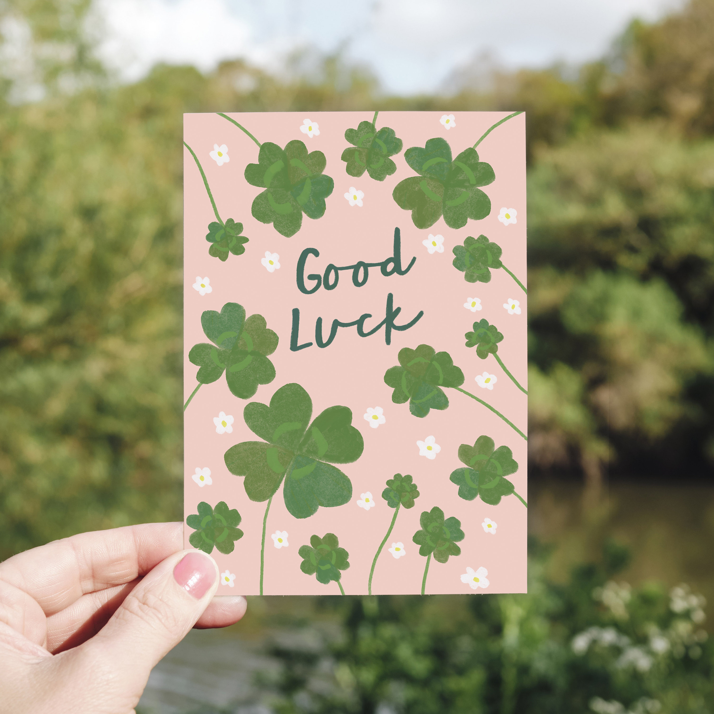Tarjeta De Buena Suerte Hallmark - Trébol De 4 Hojas Con Detalles Dorados