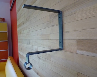 1 Bracket for closet rod/double shelf