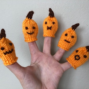 Five Little Pumpkins Halloween Finger Puppets - Etsy